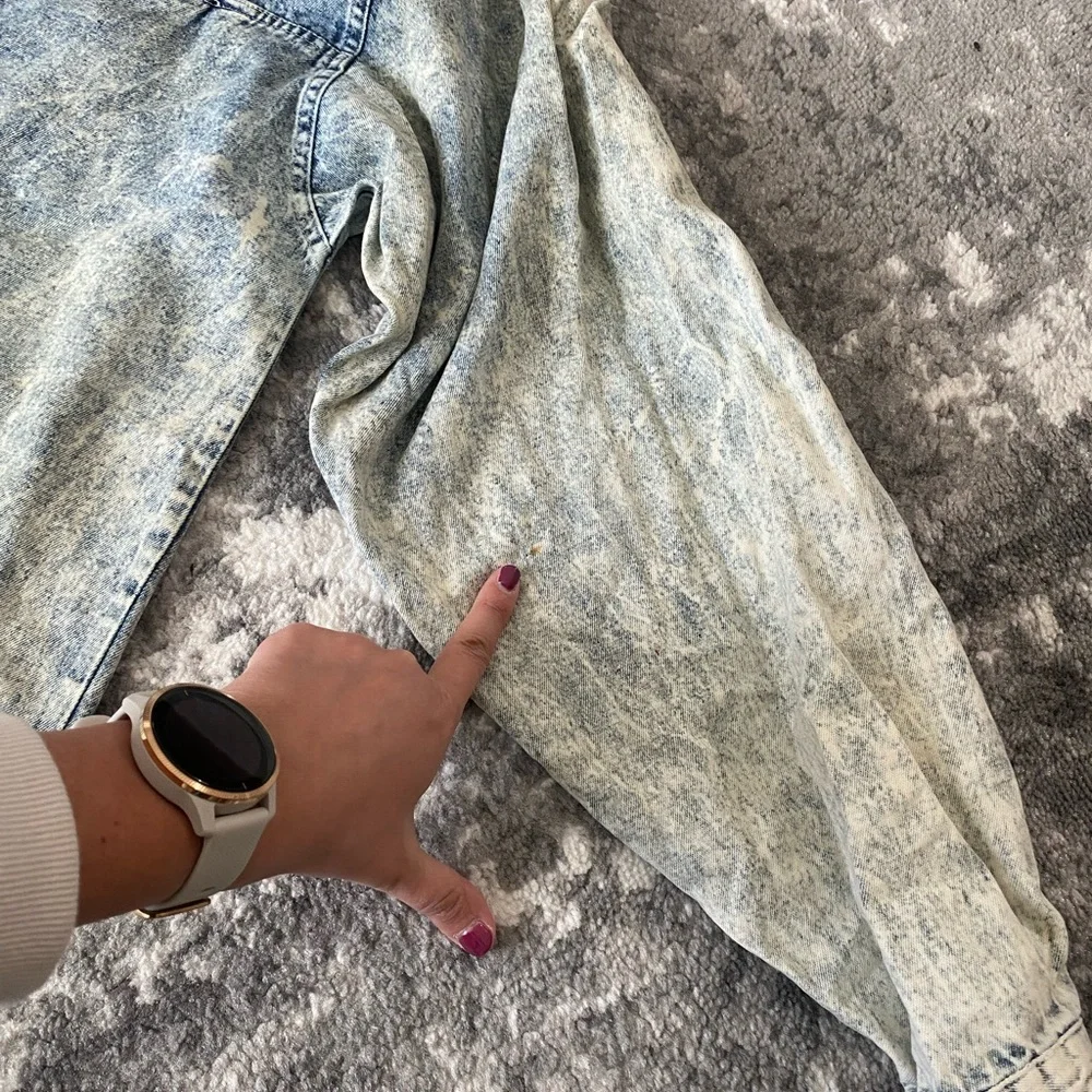 Vintage Traffic 90’s Acid Wash Denim Shirt - Picture 4 of 5